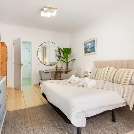 Apartamento Nuevo, Piscina Y Mar A 1 Paso Puerto de la Cruz (Tenerife)
